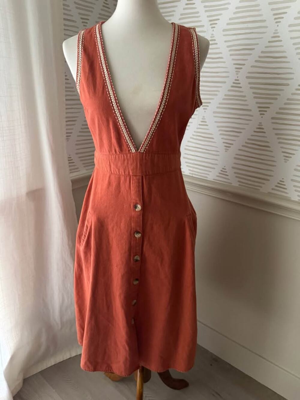 Dizzy Lizzy Women’s Small Orange Linen V Neck Jumper Dress